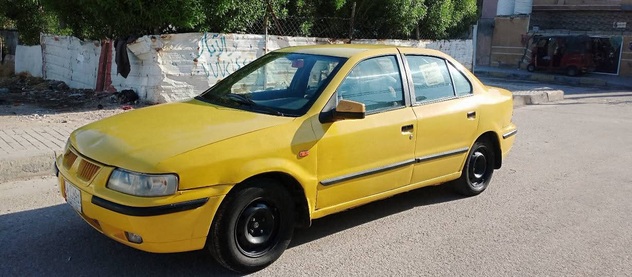 سلام عليكم سمند موديل 2009 رقم بغداد مصفره هيئه وغرامات بيه كير ومكينه كورلا 1800  السعر 32 بيه مجال بصيط جدآ رقم التواصل ***********
