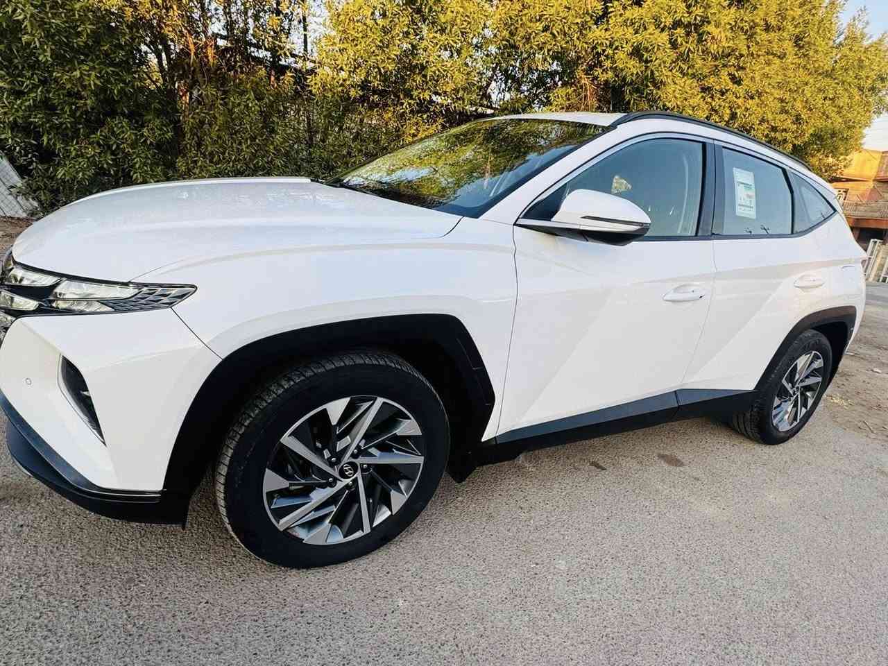 السلام عليكم هيونداي توسان موديل 20 شكل ال23 رقم بغداد الدولي السيارة كفاله عامه بدون صبغ حجم المحرك 2000 دوش شاشه دجتال تشغيل عن بعد بصمه سايد بريك دكمه بك لايتLED كروس سرعه اوتو هولد مقاعد امامية عدد 2 مري شفط بردات ابواب خلفيه حساس امامي خلفي تحكم ستيرن كامل اناره ترحيب نقطه نزول منحدرات /نضام مانع انزلاق ABS شاحن مبايل واير لس مخرج AUX /مخرج USB بيع او مراوس حسب القناعه مكاني بغداد متواجد خاص هاتف ***********
