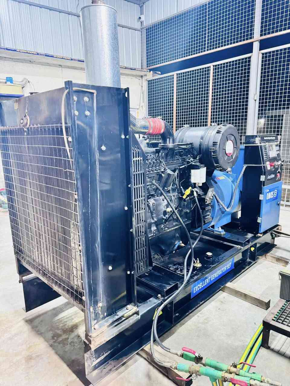 سلام عليكم للبيع كمنز 24 ولف 114 بيها بخار قليل بدون تنقيص ***********
