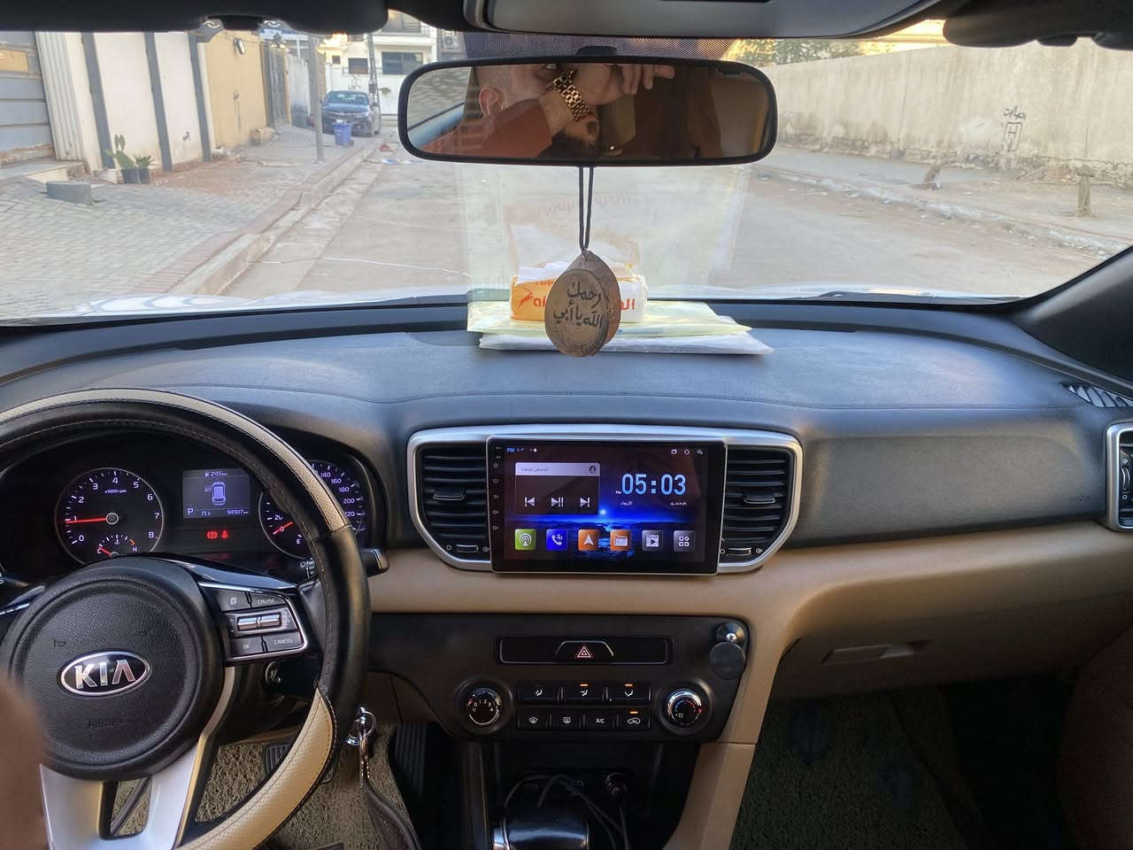 سلام عليكم سبورتج 2020 خليجي مكفوله عدا بارد شبر باب عكس سايق ماشيه 96 الف رقم بغداد جديد بسمي مكانها ديوانيه للاستفسار ***********
