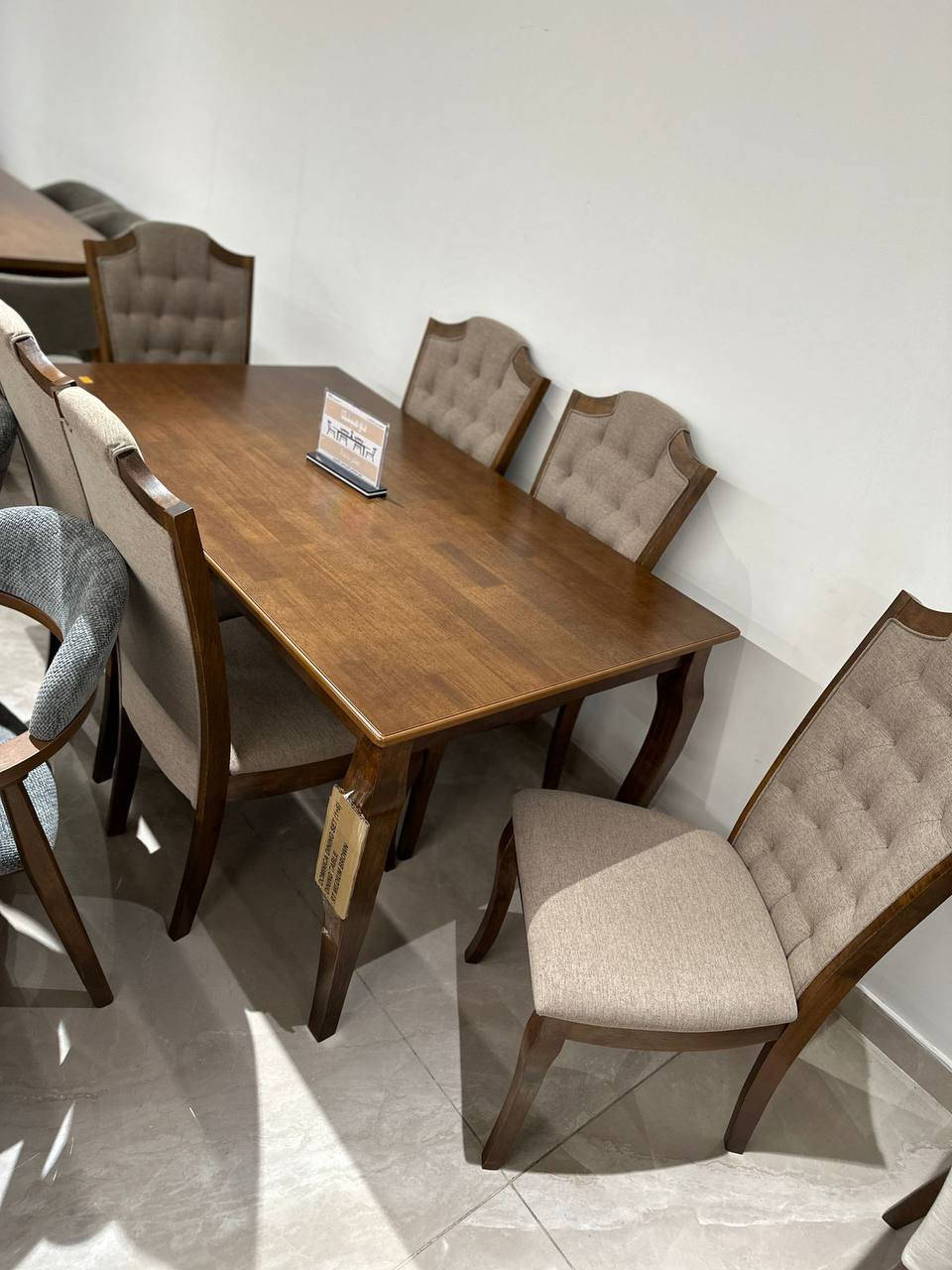 ميز طعام قياس (160*90) سم 

خشب زان ماليزيا الطبيعي 💯💯 
يمكنكم التواصل معنا عبر صفحتنا الرئيسيه 

يتوفر توصيل كافة محافظات العراق 🚛🚛🚛🚛


**إذا كنت صاحب هذا الإعلان وتريد حذفه لأي سبب، رجاءا أرسل رسالة إلى الدعم الفني**