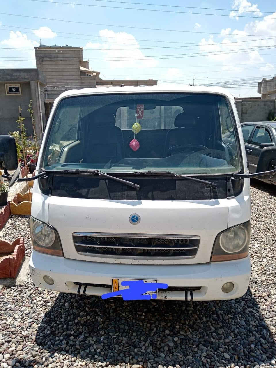 السلام عليكم كيا بزون للبيع موديل 2003 سياره مكصوص مامسجل محرك كير اكسن صدر كهربائية تواير شديتهن جدد داخل جديد سياره جاهزه ماناقصه شي السعر ٣٥ وبيها مجال ***********  ملاحظة بيع نغد فقط
