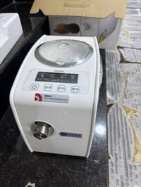 عصارة زيوت • جديدة • بالباكيت