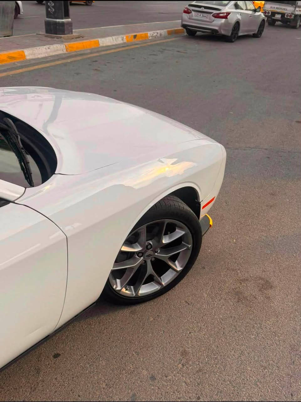 Dodeg challenger
2023 last call
مواصفات sxt 
حادث به بونيد و به صفحة سايق 
سعر ١٨٥ $


**إذا كنت صاحب هذا الإعلان وتريد حذفه لأي سبب، رجاءا أرسل رسالة إلى الدعم الفني**