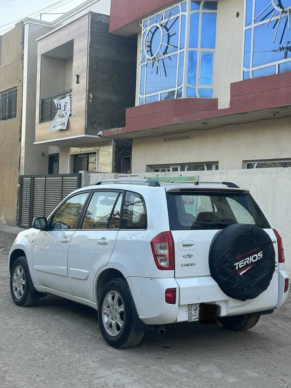 السلام عليكم تيكو موديل 2012  سيارة رقم بغداد سيارة حلوه كير محرك صدر تايرات باتري كله تمام سيارة بدون خياس كلش حلوه تبريدها ثلج سيارة كلش حلوه وجاهزه فول فتحه تحكم ستيرن شاشة أندرويد محرك 1800 تبريد بل كشنات جلد كير كهربائي حساسات خلفيه السعر 59$ وبيها مجال مكان سياره بغداد حي العامل رقم تلفون ***********
