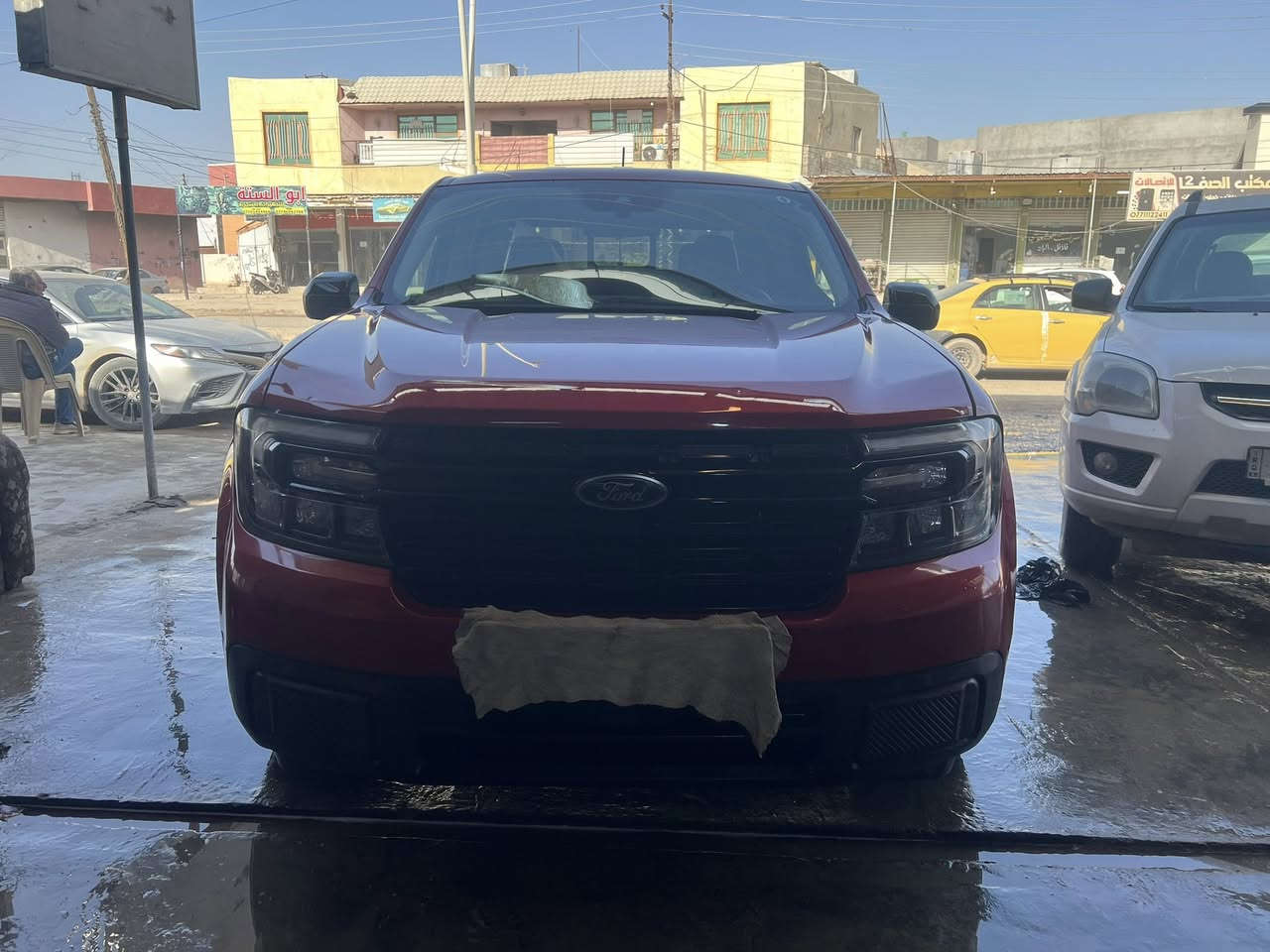 السلام عليكم
مافرك لاريت مديل 23 رقم بغداد باسمي 

مكان السيارة سامراء الضرر تبديل قطعة فقط چاملغ السايق بدون ضرر داخلي مع صبغ وتعديل جزء من باب السايق وبيها بعض الملاحظات 
رقم الشاصي مرفق بالمنشور 

رايدها ب193 وبيها مجال 

***********
