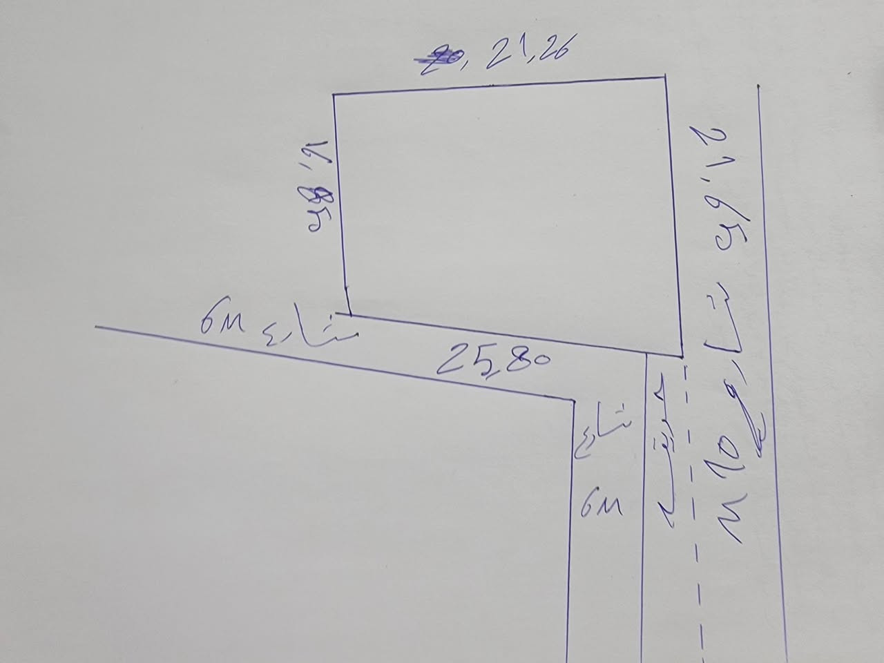 يعلن لكم مكتب المهيب للعقار والبناء 
عن قطعه مميزه  خدمات مرتبه 
ومطلة على حديقه عامه 
خدمات كلها جاهزه مساحة ٤٤٠ متر وسعر مناسب 
استفسار اكثر مراسله الصفحه او الاتصال 
*********** 
او زياره مكتب المهيب 
الرمادي ناحية اليرموك زنكوره قرب مجمع ابو قيس التجاري
