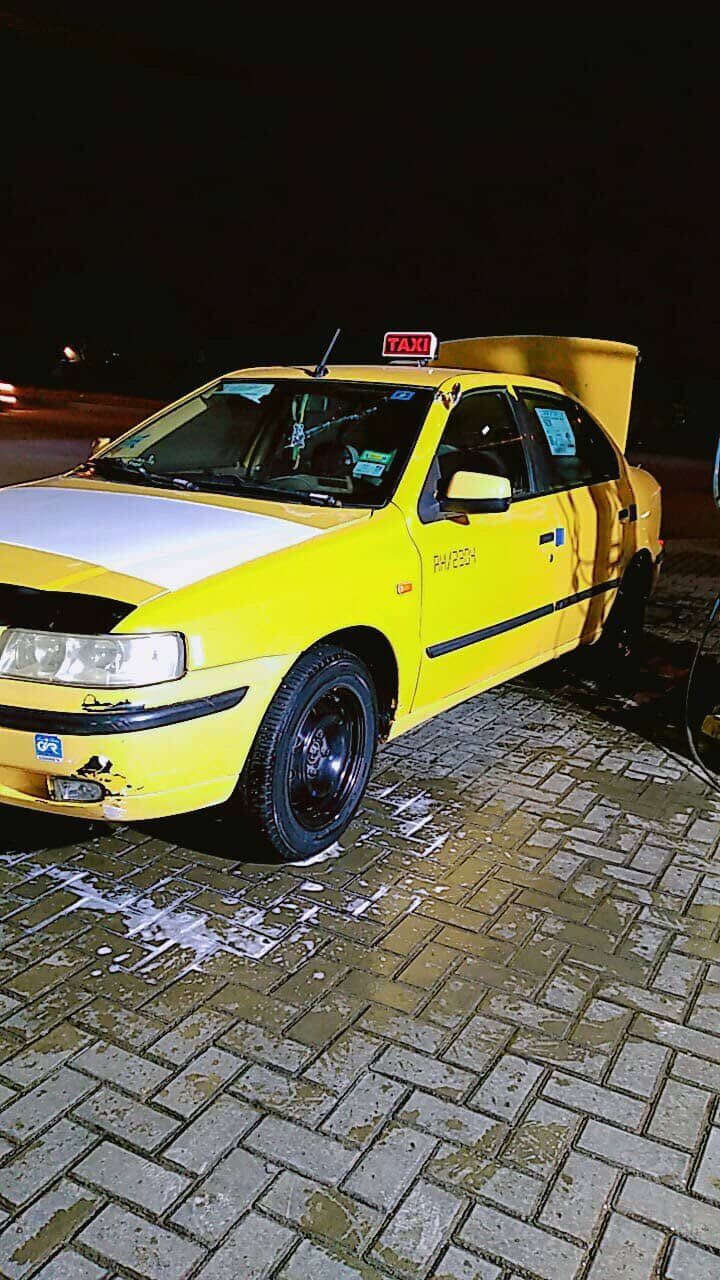 سلام عليكم سمند موديل 2011مكفوله كفالة عامه 
عليها هيئه 200و غرامه 100 هاي اني انزلها من الحساب السياره خير من الله تبريد نقصه بس غاز 
صدرها شويهً تعبان معروضه 35بيها مجال عنوان بغداد البياع شهداء البياع ***********
