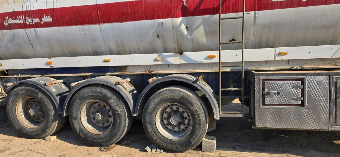 سلام عليكم تانكي مغلف حموله 35 تك تاير  تخم تاير نضيف  السعر 60وبي مجال *********** مكان بغداد جسر دياله
