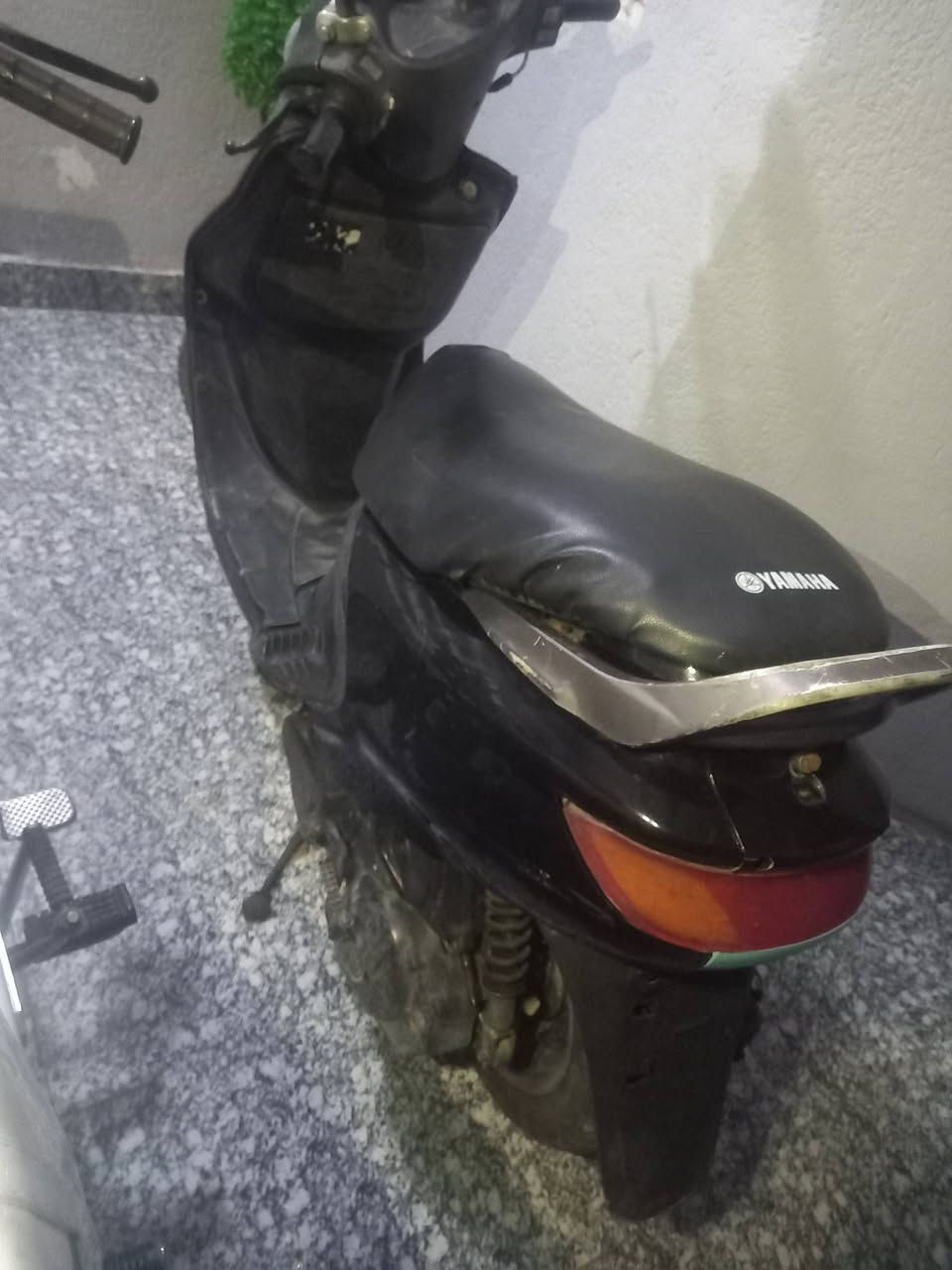 دراجه فراشه للبيع نضيفه مال جناي نكره سلف لايت عالي وناصي اشاير عداد بالزين وعداد السرعه كله شغال دراجه كامله مكمله السعر 400 وبيه مجال ابو ال300 لاتعلق مكاني حله 
*********** هذا رقم الموبايل
