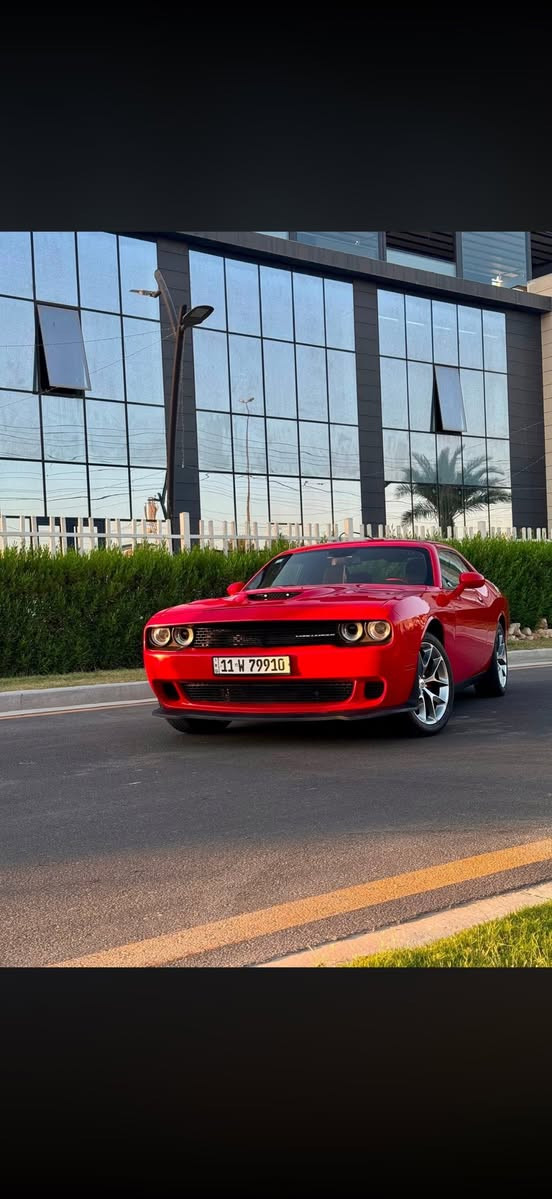 السلام عليكم  للبيع او مراوس

دودج جالنجر جيتي بلاس Gt / Plus 2021

قطعة وحدة صبغ فقط بنيد 🔥🔥

مكينة 6 سلندر 3600 

لون مميز برتقالة 🍊

فوول فوول مواصفات

فتحة سلايت روف

سوبر تراك باك 🔥

ماشية 37 

سستم سماعات الباين 🔈

حساسات خلفية

رادرات جانبية 

مري جانبية هيترات

شاشة جبيرة كار بلاي 

شفتات ستيرن

نظام سبورت ✈️

وكومفورت و نورمال

منظومة زينون اصلية 

وباقي المواصفات المعروفة 

السيارة عليها سيرفس ادامة كاملة

وجاهزة وبدون نقص 

مكان السيارة بغداد /حي القاهره 
هـ***********
