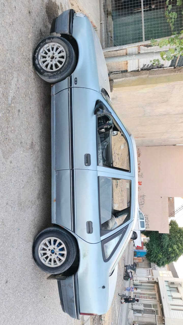 فيكترا سه نه وي پلاستيكه
به شرتي حاسيبه و ئه وليات 
گيرو مكينه ي به شرت 
كا ره باي به شرت 
سياريه ساغه زور جوانه مالي دوسته 
سعري 15گلا شوين ;چمچه مال 
زماره ي خاوني ;***********
*********** شمشمل, السليمانية
