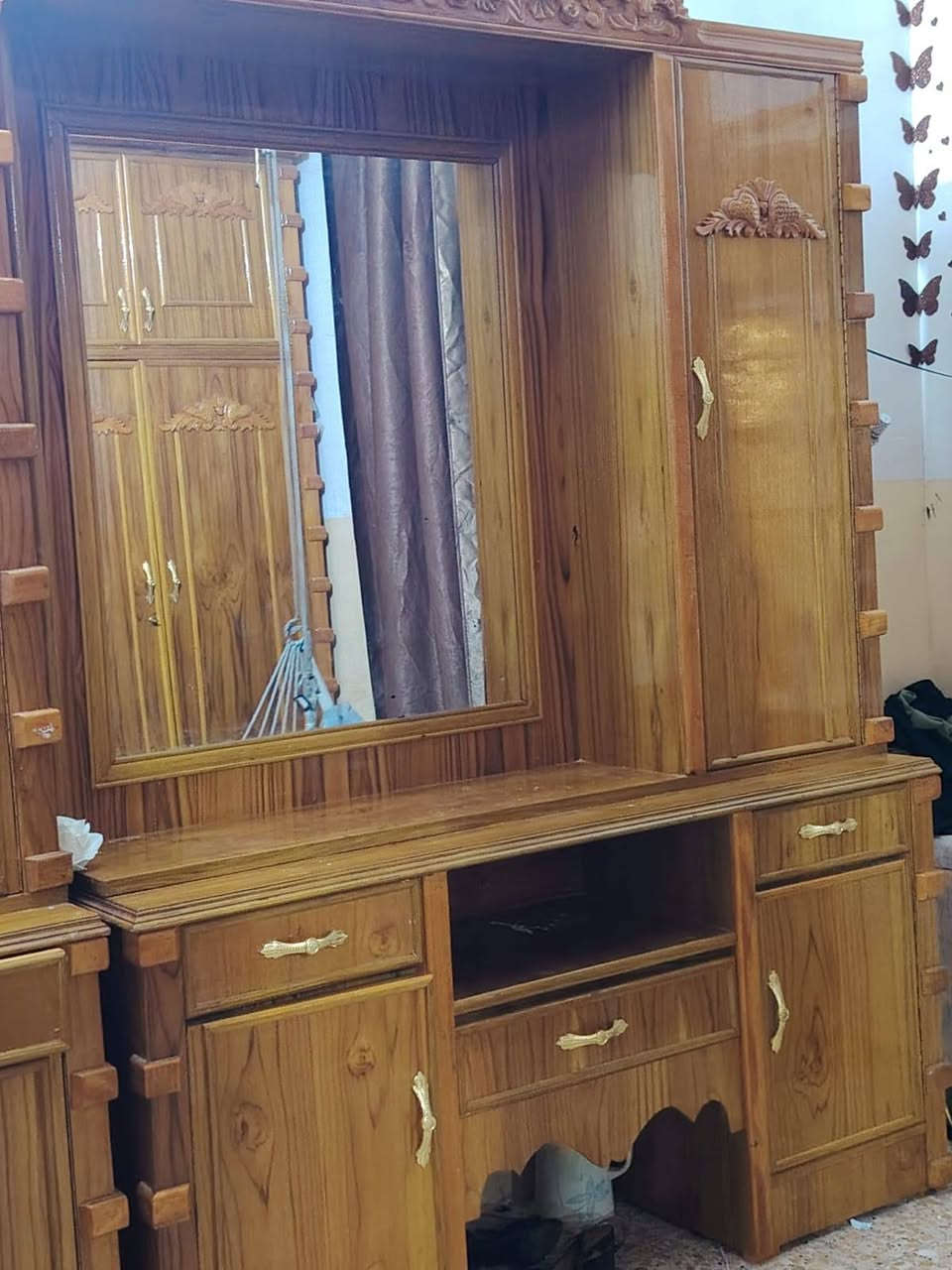 غرفه مستخدمه قليل جدا نضافه ميه بالميه سعر٩٠٠ الي يحب يتواصل وياي ع رقم ***********مكاني كربلاء
