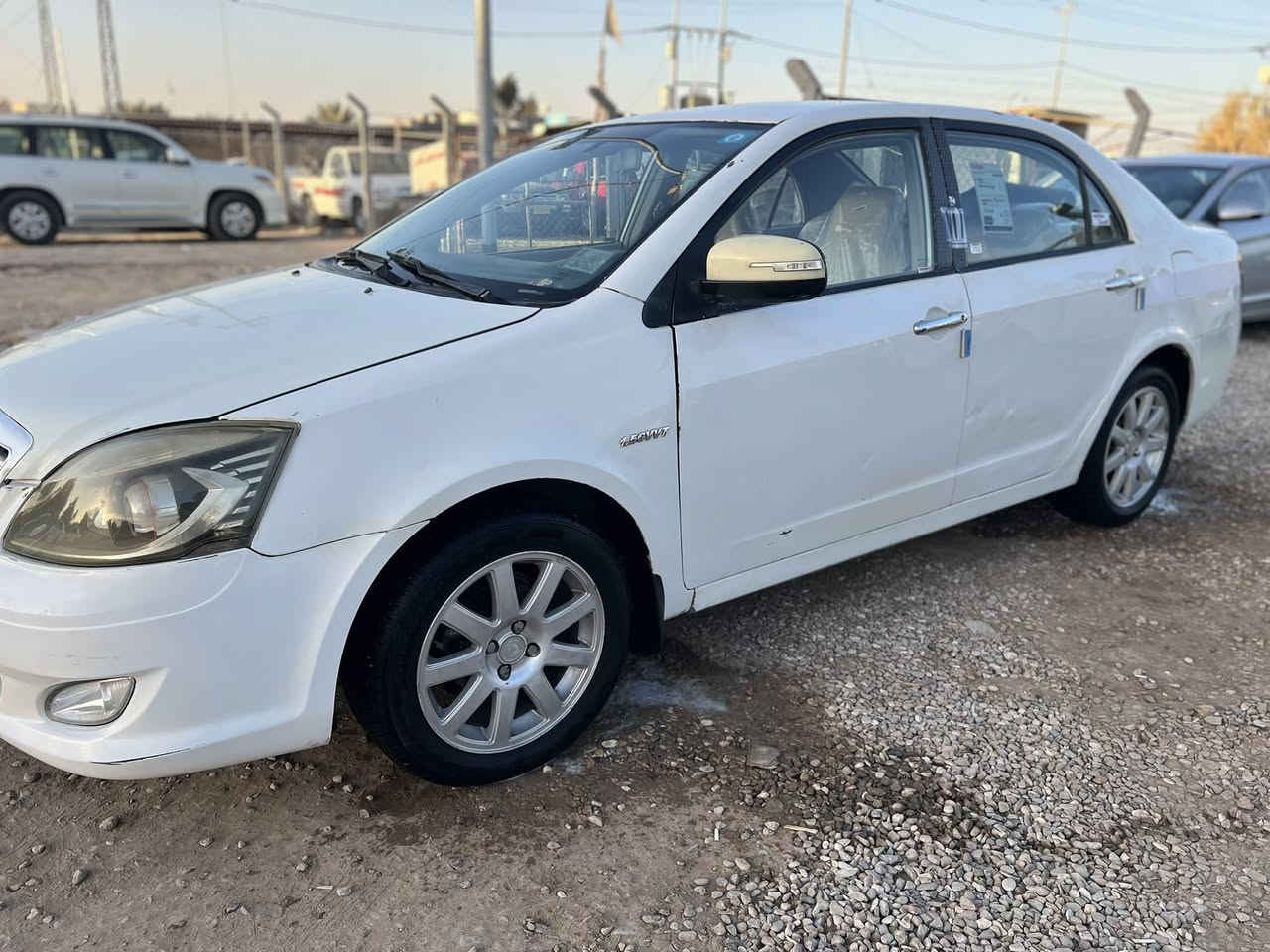 السلام عليكم جيلي موديل 2013  كفاله من الضربه سياره جاهزه من كلشي تخم تاير تبريد حدادي 
كله يشتغ بيه سنويه 2028 تحويل مباشر 
السعر 47 وبيه مجال
التصال والاستفسار  ***********
