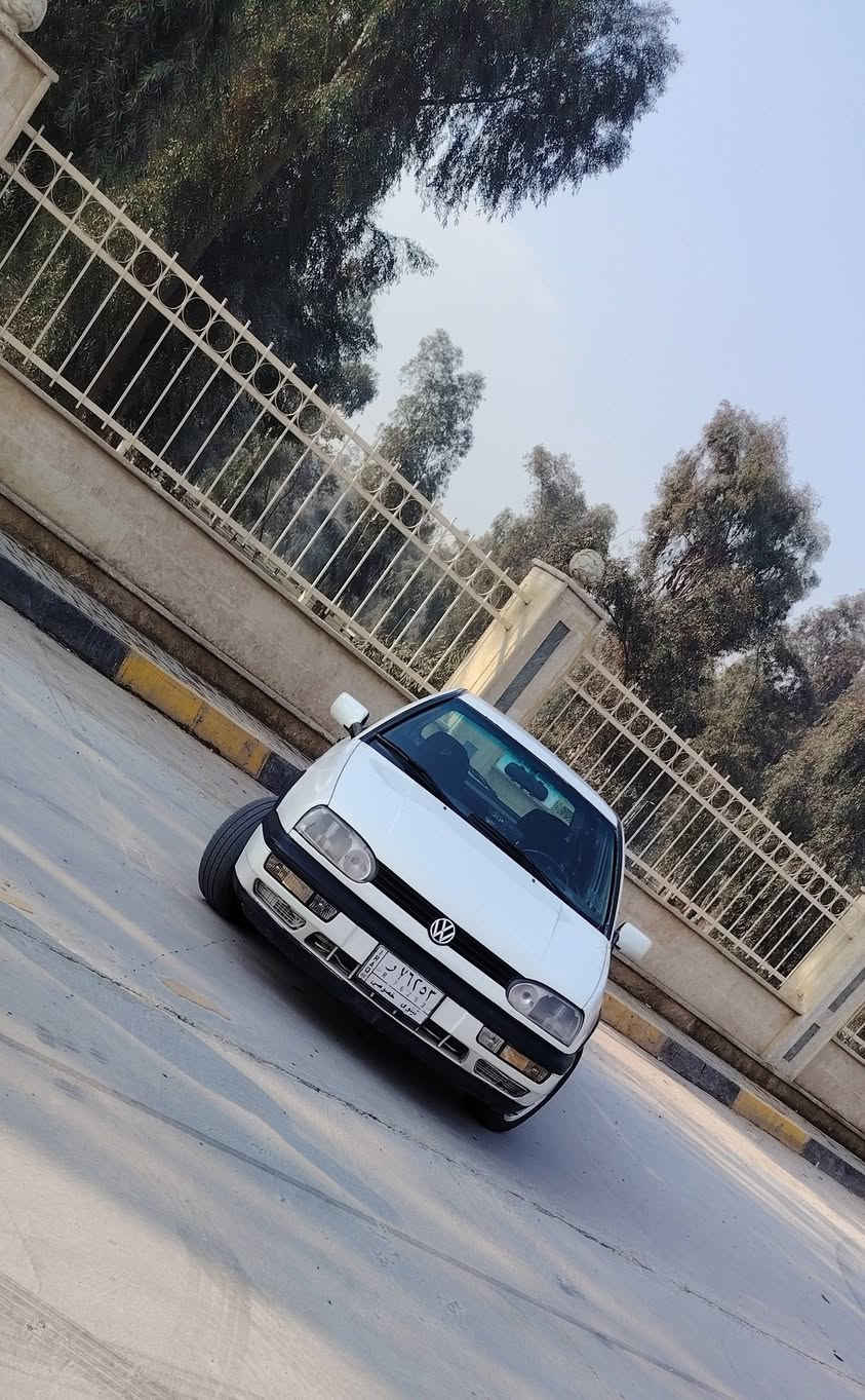 كولف نفخ لي بيع
عنوان موصل  

موديل 93

صبغ حزام جماليه 

مكينه 08 شرط وكير شرط

تبريد تدفئه

كابون بانزين 

داخل نضيف فول 

كامره خلفيه 

كير عادي 

تايرات فول ويل كب شبكه 

رقم نينوى الماني سنويه عظم لي 2027 شرط التحويل 

السعر

اتصال على رقم ***********
