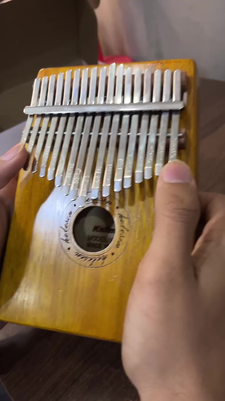 آلة موسيقية بهذا الشكل
سعره 20 الف


**إذا كنت صاحب هذا الإعلان وتريد حذفه لأي سبب، رجاءا أرسل رسالة إلى الدعم الفني**