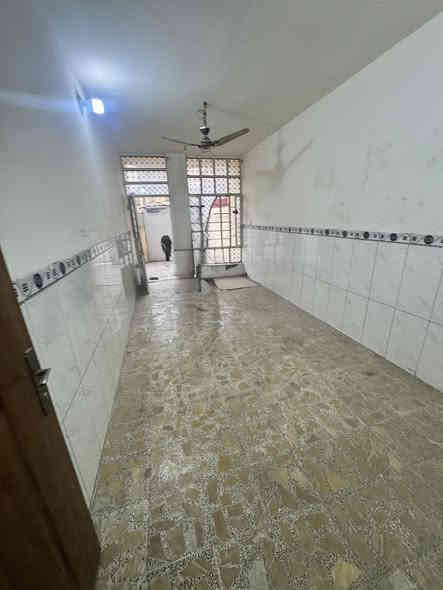 🔸 مشتمل #للايجار ✅
70متر بناء سنة 2024 زيرو حديث جدا🔑كامل مكمل

الطابق الارضي1️⃣: استقبال ومطبخ وصحيات  وغرفه والطابق الثاني 2️⃣: غرفتين نوم كبار وبلكونه وخدمات الطابق الثالث 3️⃣: بيتونه وسطحين

🔸موقع ممتاز تجاري عل شارع عام📍الشعب حي الصحه قرب جامع الحق
 
🔸السعر الايجار : نهايته 500الف قفل رجاءا بلا احراج

معروض بمكتب ابو علي الدراجي للعقار 🏛️
الشعب-نهايت شارع الصحه-مقابيل كرزات ركن الصحه 
*********** 📞
*********** 📞 
*********** 📞 ‭
