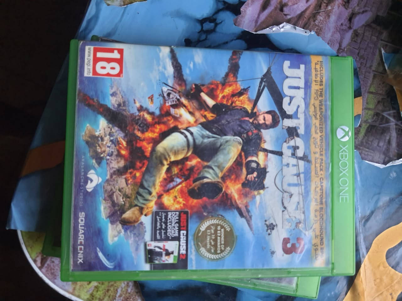 اكس بوكس وان اس لبيع 1T هارد واحد تيرا بي 6 العاب شغال ويا 3 أقراص شغالات دبل جويستك سعر 170 مكاني جميلة شارع خير الله ***********
