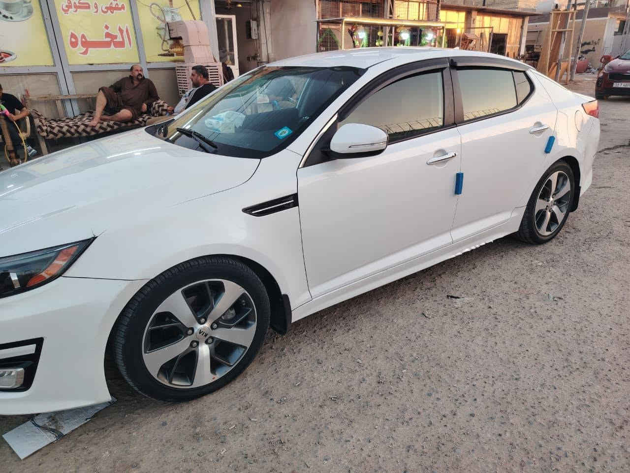سلام عليكم
للبيع أوبتما 2015  امريكي
حادثها جاملغ  خلفي بدون إرباك وداخل 
مواصفات فول عدا البانوراما بصمه
كشنين كهرباء تدفئه تبريد
محرك 2400  GDI 
مكاني حله ورديه خارج 
***********
