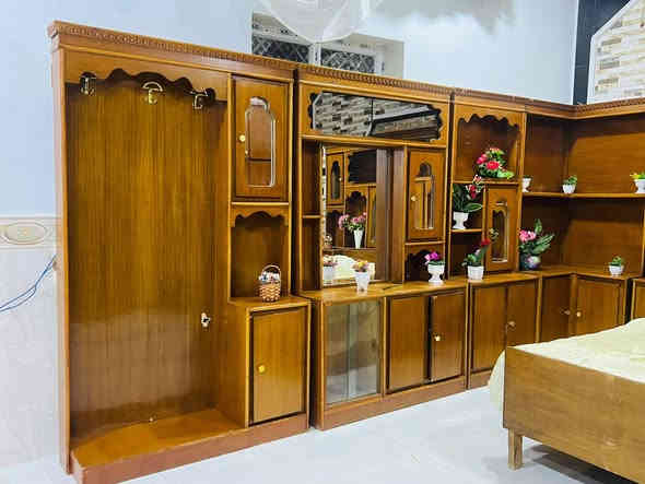 غرفه نوم عراقيه حطاطه صاج اربعينه قطعتين السعر 875بي مجال العنوان الرمانه البعبيد  هيه ودوشكها الاتصال ***********
