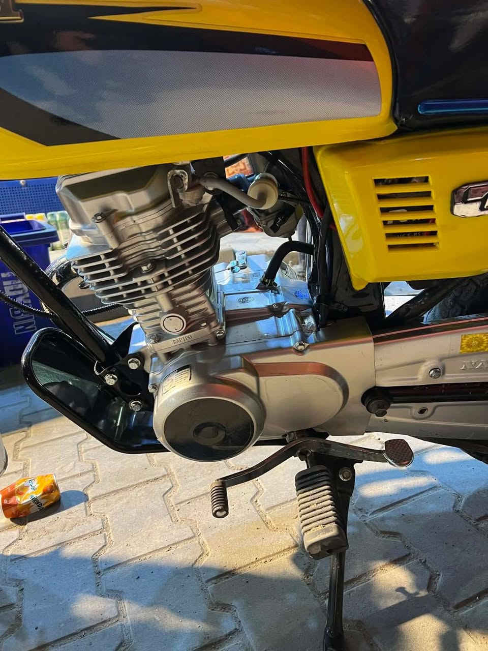 سلام عليكم دراجه نامه رقم سنويه تعمير شاصي مديل ١٥ نضيف بلجيس جديد محرك رابيدو جديد دراجه نضيفه شغال اشاير لايت بكلايت وكلشي
سنويه باسمي تحويل ثاني يوم السعر عل خاص مازنجر او واتساب *********** وانا خادم للطيبين❤️ مكاني الهوير
