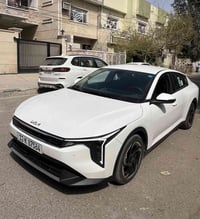 بيع او مراوس ( بيع مستعجل ) سعر مناسب للبيع k4 خليجيه 2025 زيرو بعده ك...