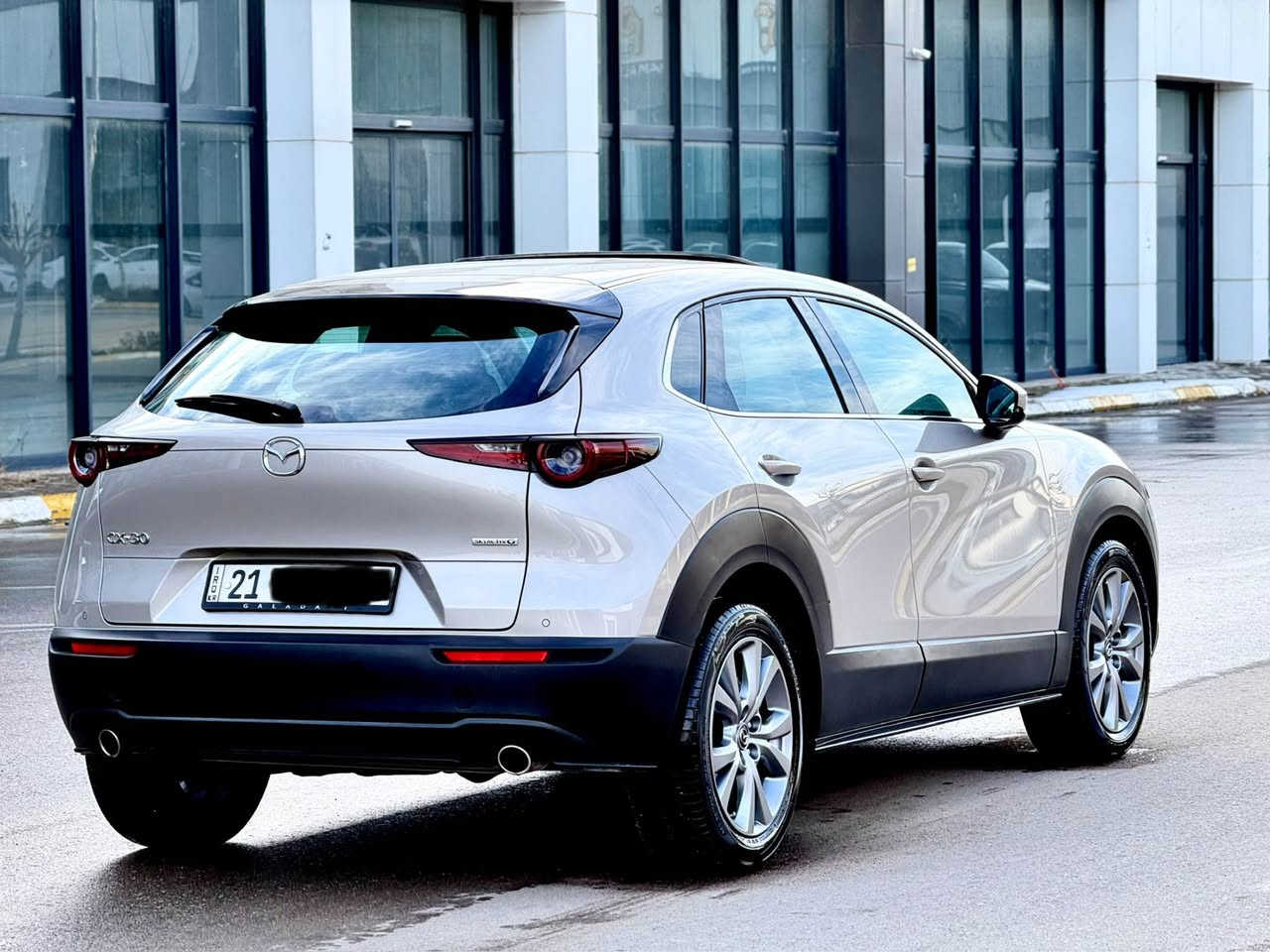 mazda cx30 2023
                           بسم الله الرحمان الرحيم 
مازدا cx30 ٢٠٢٣ خليجی
ڕەنگ// بڕۆنزی....شامپانی.. بێجی 
مواسەفات // سلایت . رادار . ٣٦٠ .کامێرا . 
مەکینە 2.5 بێ تۆربۆ 
21.000کم ڕۆيشتووە 
بێ بۆیاخ هيچی پێوە نیە دەعامی بۆ دەعامی بەشەرت 
نرخی // ١٦٣ وەرەقە 
شوێن // سليمانی 
***********
***********
«»«»«»«»«»«»«»«»«»«»«»«»«»«»«»»»»»«
                 مازدا سی ئکس ٣٠ خليجى 
الموديل // ٢٠٢٣ 
الون// بيجى. شامبانى .. برونزى 
المواصفات // سلايت .. رادار .٣٦٠. بصمة فول 
محرك // ٢.٥ تنفس طبيعى 
٢١/٠٠٠ كم ماشية
بدون صبغ .. بدون بارد .. دعامى الدعامى بشرط
السعر// ١٦٣ورقه 
المكان السياره // السليمانية 
***********
*********** السليمانية, العراق
