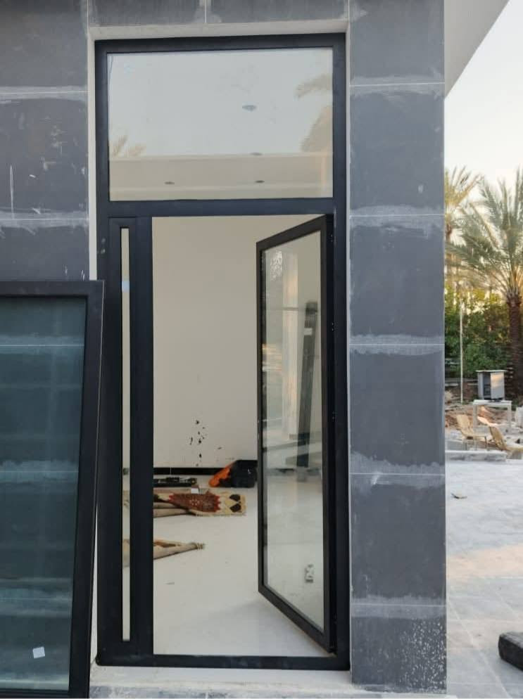 المرتقب  متخصصة في جميع أعمال الألمنيوم وتوفر حلول متكاملة للمنازل، الشركات، والمشاريع التجارية. نركز على تقديم منتجات عالية الجودة تجمع بين المتانة، التصميم العصري، والدقة في التنفيذ..
خدماتنا:

🪟 شبابيك ألمنيوم (مفصلي – سلايد) بمختلف المقاسات والألوان.

🚪 أبواب داخلية وخارجية بتصاميم حديثة ومقاومة.

🏢 واجهات ألمنيوم وزجاج (كيرتن وول – فلات – تجارية).

🛠️ محجرات (ألمنيوم / زجاج) بأشكال أنيقة وآمنة.

المواد والمواصفات:

منشأ تركي أصلي من أفضل الشركات: كورت أوغلو – سراي – أولسان.

إكسسوارات تركية وإيطالية عالية الجودة.

ألوان متعددة: (انترسات – أسود – شمباني – براوند – أكسده – أبيض – برونزي – خليجي – جوزي).

زجاج دبل كلاس 22 ملم / سنكل 6 ملم بعدة ألوان (أبيض – أسود – برونزي).

تركيب بكبس النكي لضمان القوة والمتانة.

لماذا تختارنا؟

✅ جودة عالية بمواد أصلية.

✅ التزام بالمواعيد والدقة في القياسات.

✅ حلول تناسب ذوقك وميزانيتك.

✅ خبرة واسعة في تنفيذ المشاريع الكبيرة والصغيرة.

📍 العنوان: بغداد – ساحه النصر– 
📞 ***********
