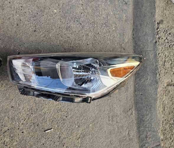 السلام عليكم
لايتات كيا ريو تفسيخ الأصلي امريكي على السيارة 
موديل 2018 إلى 2025

***********
كورك + واتساب
