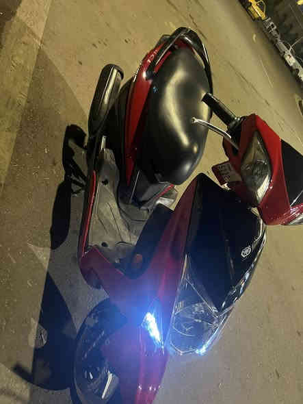 سلامً عليكم سكنس لد جديده كامله من كلشي ياباني استاند كهرباء ماشيه 10الف السعر9الاعظميه***********
