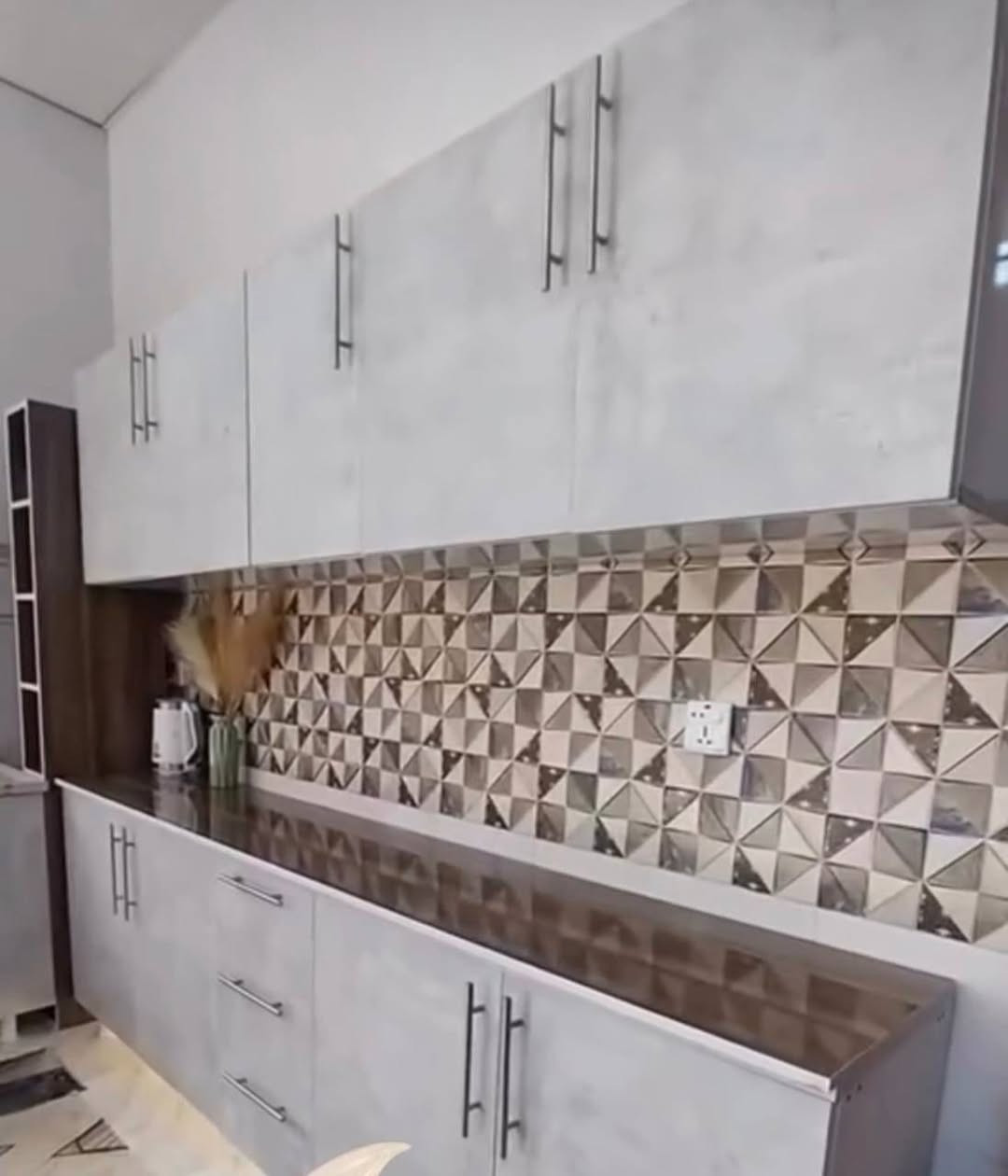 كاونترات جديد للبيع


**إذا كنت صاحب هذا الإعلان وتريد حذفه لأي سبب، رجاءا أرسل رسالة إلى الدعم الفني**