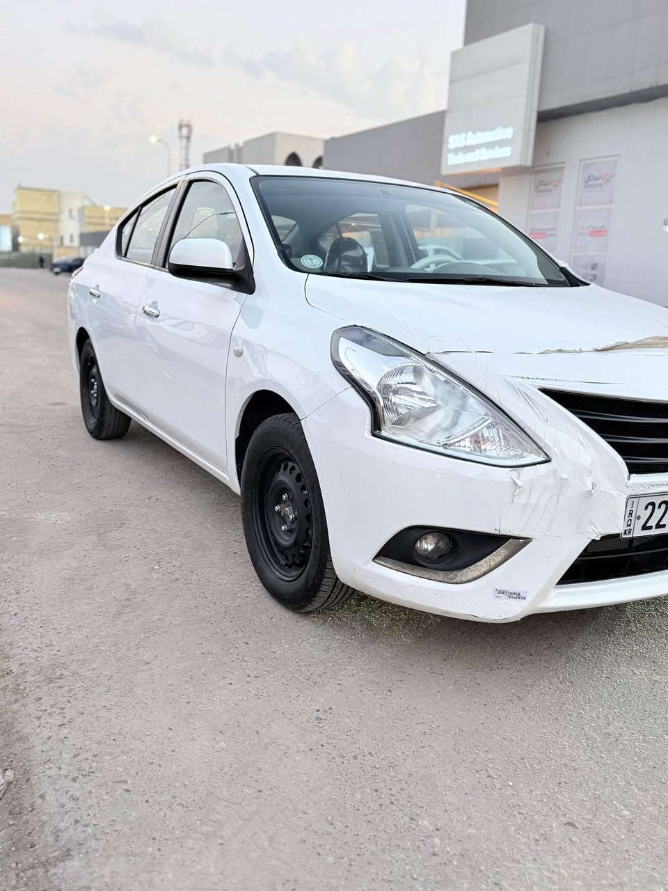 للبيع نيسان سني هندي موديل 2023رقم اربيل بأسم شركة ماشية 99الف السيارة بيها المدكر الامامي مال السايق مبدل موضحه بصوره السارة حلوه وجاهزه السعر 117وبيها مجال 
مكلف بالنشر واي استفسار *********** البصرة, العراق
