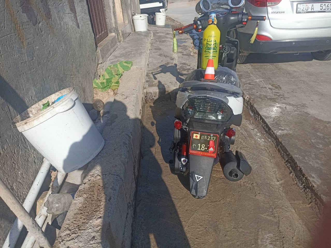 دراجه ماكس عاديه للبيع بالبوشه 49 ما صار لي هواي من نزلتها الساعه 12 يوم من ننزلها مكان بدياله مقاطع الساده السعر 850 هذا رقم ***********
