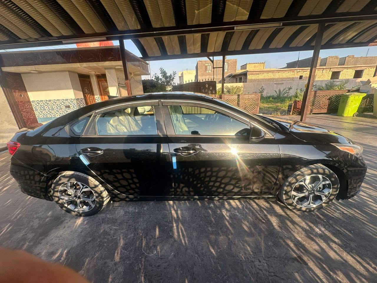 السلام عليكم
كيه فورتي موديل20 بيه اربع قطع صبغ 
السياره نضيفه مال جناي 
السعر ١١٠ وبيه مجال حك الجيه 
للاستفسار ‏‪***********‬‏

