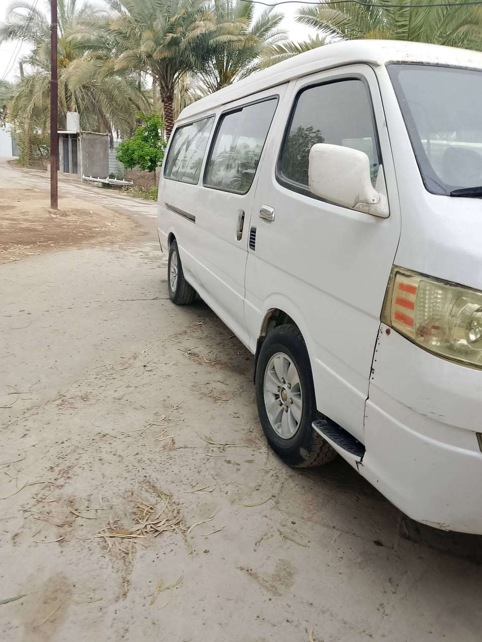 جنبي موصليه بدون رقم سياره جاهزه مكينه كير اكسن مكفوال قفل 30 إذ مو شراي لاتخابر *********** مكان  النجف
