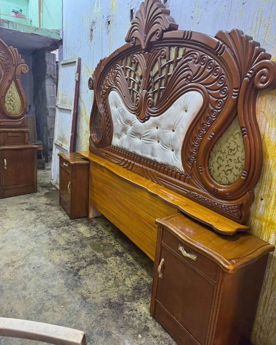 سلام عليكم غرفه مستخدمه صاج  داخل وخارج صاح  ***********

