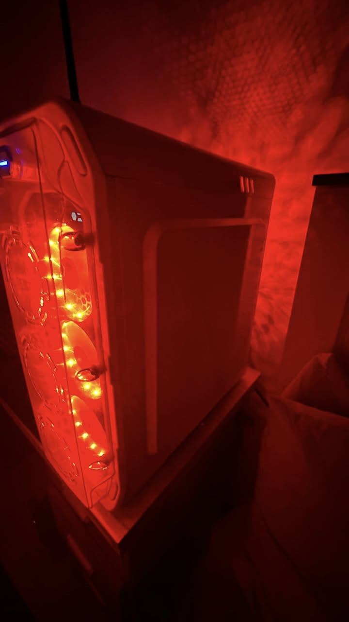 M.B h310 gigabyte
Rtx 2060 super 
Intel cI5-9400f
Ram 16 (2666)
128 ssd
1T hdd
Case gamingmax 4fan
نتائج الاختبار كدامك حرارة وفريمات 
ولا غلطة ، اداء الحاسبة ونظافة القطع 100%
عدا الكيس مو نظيف كلش 65% ( الشكل الخارجي ) 
السعر 600 بيها مجال بسيط 
المكان الناصرية


**إذا كنت صاحب هذا الإعلان وتريد حذفه لأي سبب، رجاءا أرسل رسالة إلى الدعم الفني**