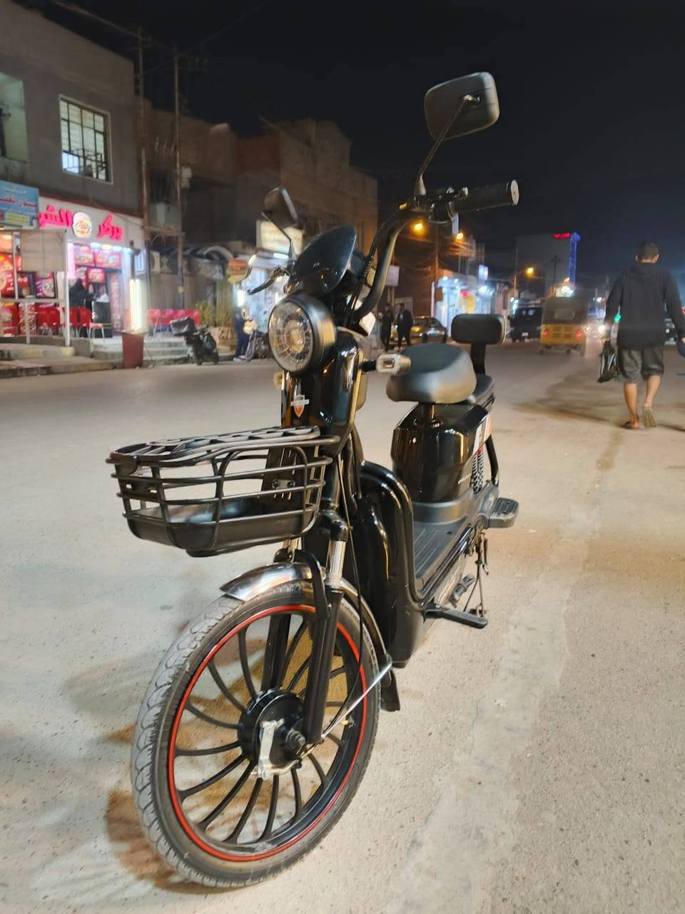 دراجه للبيع  مكان بغداد ابو غريب
٢٨٠ الف ***********
