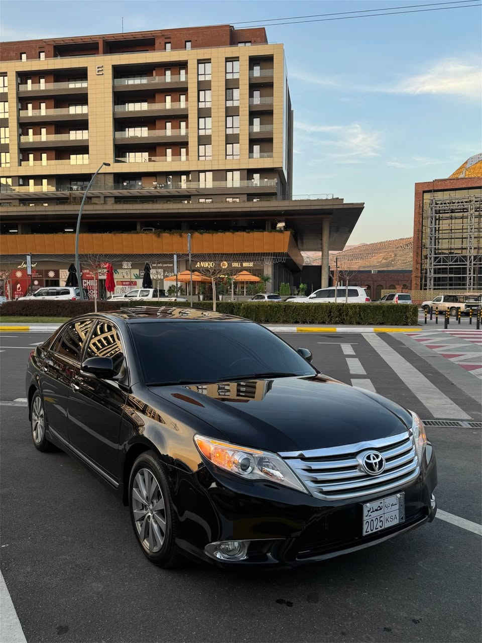 تۆیوتا ئەڤەلۆن ٢٠١٢ ی ساخ
بێ ڕەقەمی دوبەی
بێ بۆیاخە سەیارەکە
هەموو گیانی لەسەر دەقی شەریکەیە
گێڕ و مەکینە کەپسە و نەکراوەتەوە
دەنگی دیجیتاڵیشی بەشەرت
کوشن و و بەرگەدەرگا و ناوەوەی هەموو لۆکە و تێنەگیراوەیە
چوار تایەی (Toyo)ی شەریکەی سفری لەژێرایە
یەک دینار مەسرەفی تیا نیە
نرخی ١٤٦$ گەلا و مەجالێکی کەم 

تکایە ئەگەر موشتەری نیت تێل مەکە
لە سلێمانیە سەیارەکە

*********** السليمانية, العراق
