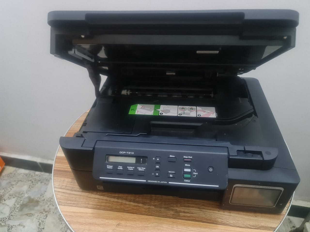 مرحبا طابعه برذر T310  نضام 3*1 استنساخ وسكنر وطباعه اقتصاديه حبر سائل  سعر سيت 10 تالاف يكفي 12 الف نسخه تطبع صور  طابعه نضيفه  سعر 130 يتوفر توصيل


**إذا كنت صاحب هذا الإعلان وتريد حذفه لأي سبب، رجاءا أرسل رسالة إلى الدعم الفني**
