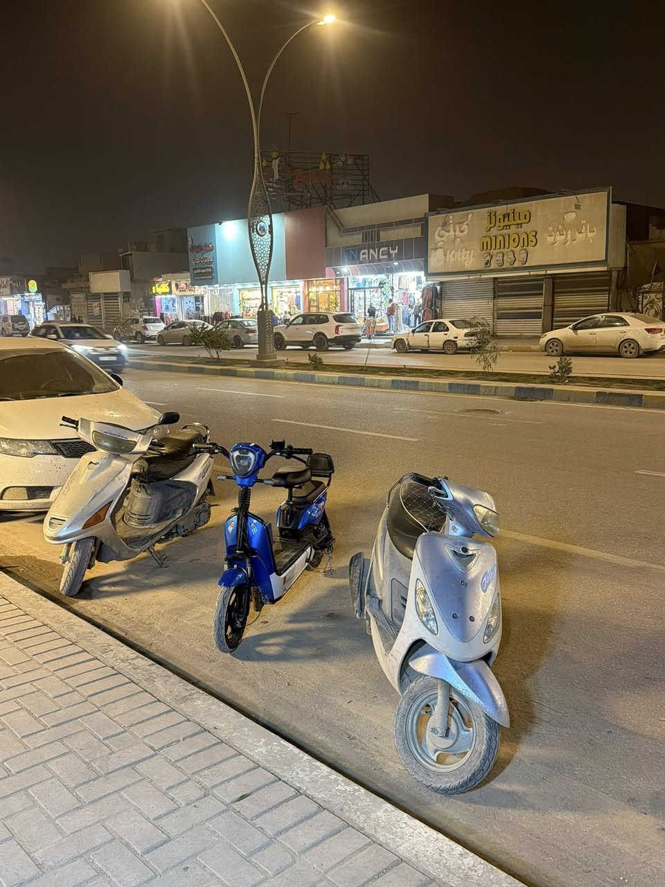 دراجه شحن حجم 14للبيع مكفوله السعر 200وبيه مجال
دراجه نظيفه مكان الحله ***********
