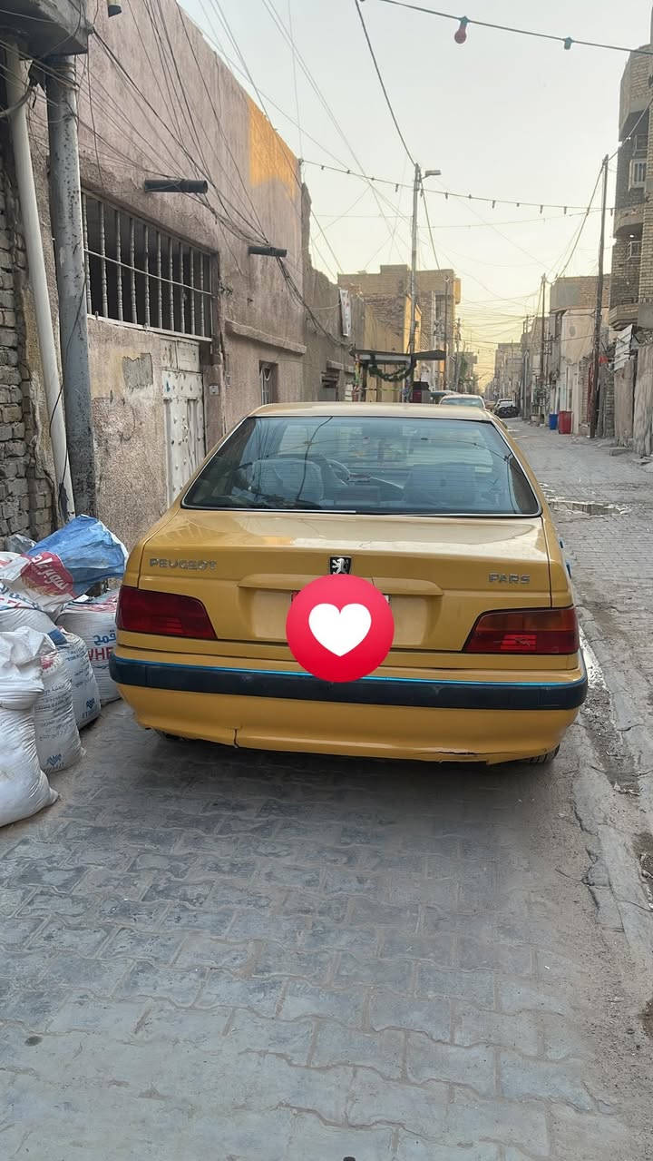 بيجو باص مديل١٥ ب٤٠ ورقه وبيه مجال ***********  واتساب فقط
