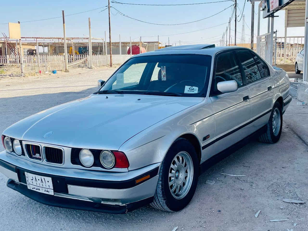يا الله بي ام 535مؤديل 1993رقم بغداد مشروع وطني سنوية 2028 السيارة جاهزه بيع ومراوس 
تخم تاير ومكينه وكير جديد حداديه جديده تبريد منضومه كامله جديده ثلج السياره توها معمره تعمير جديد 

مابيه لاضربه ولا كص فقط صبغ عام للجماله بدون معجون عليها محرك مفتوح 35بلكارتون ناعمه نعمت الله مال جناي انسي حماوه كلها جديد الياخذها باله مرتاح 

عارضه بيع ومراوس 

مكان السياره الديوانية غماس 

للاتصل ***********

السعر 52مع المجال
