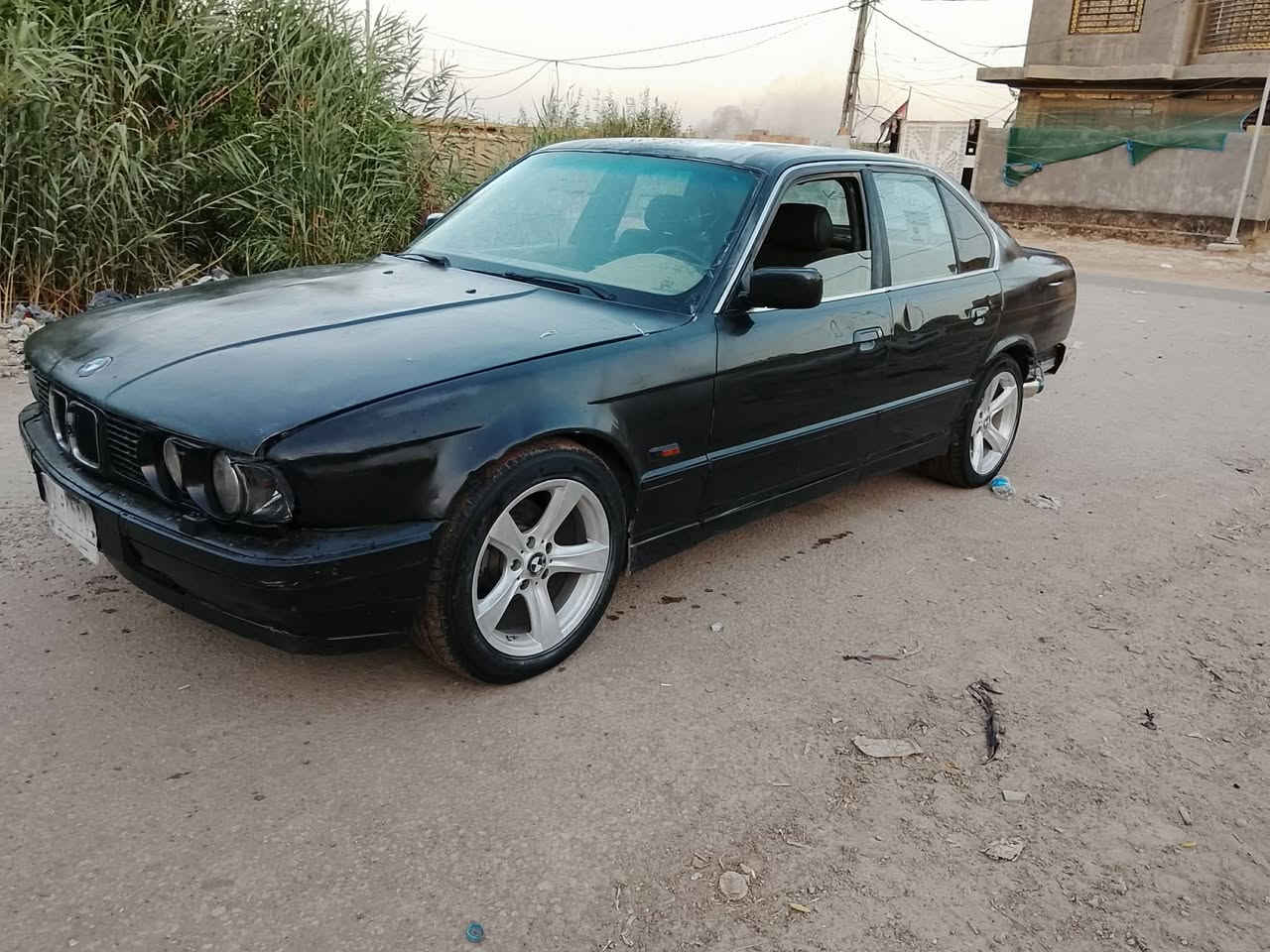 السلام عليكم بيم 525 رقم نجف موديل 1992تحويل مباشر مكينه وكير دفور الجبير ملكه حداده جديده جديده كهربيات شغاله السياره مكفوله مبيه نقص جاهزه السعر 48ورقه بيع ومراوس حسب القناعه مكان للسياره الدوانيه قضاه الشاميه رقم الموبايل ***********
