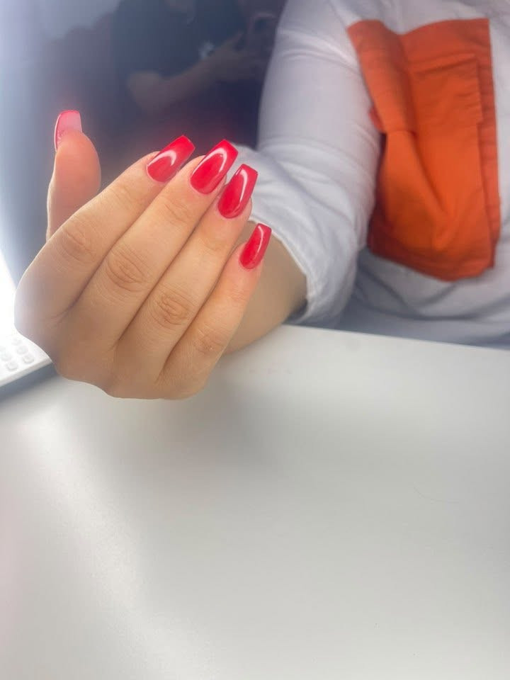 بنات عروض من ليدي بيوتي لمدة اسبوع 😍😍
بناء جل اكستنشن 10 
بناء اكرلك 10 
جل اكستنشن + منكير + جلش 15 الف 
جل اكستنشن + منكير + جلش + دزاين اضفرين 18 الف 
سترونك + منكير + جلش  18 
جل اكستنشن + فول دزاين ٢٥ 
جلش + منكير 5 الاف 
تنضيف بشره عميق ب ٧ 
تنضيف بشرة ملكي بجهاز الهايدروفشل ١٥ 
كل اثنين صديقات ٢٥  الف 
رموش طرفيه 10  الف 
رموش كلاسك ٢٠ الف 
العنوان حي الحسين نزلة جسر العامرية مجمع الهادي الطبي فوق ايس كريم فريزو 
الرقم ***********

