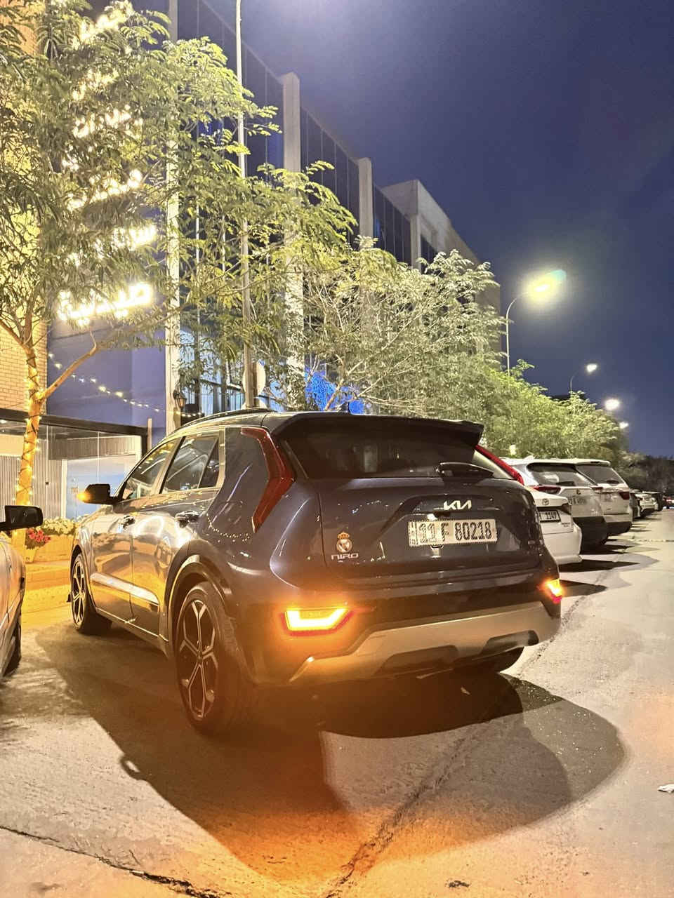 كيا نيرو
موديل :2024
لون ازرق 
هايبرد 
الفئه :ex فول للاخير 
المواصفات -
1-كشنات تدفئه تبريد
2-قياده ذاتيه 
3- مانع تصادم 
4- تحديد مسار 
5- شاشتين 
6- رادارات 360 درجه
7-حساسات اماميه وخلفيه
8-فتحه 
9-قطعتين تبريد +مناخين 
10-كشنات جلد لون ابيض 
11- ستيرن هيتر 
12-توقف ذاتي في الرجوع 

(الحادث مالته بنيد مبدل وكاله  وجامرلغ بارد وايرباك ستيرن طاك وراجع سستم  والباقي مكفول كفاله عامه  
السياره ماشيه 25الف كيلو متر)
السياره ما تصرف عليه دينار 
رقم بغداد الجديد
للاستفسار ***********
غير متواجد على الفيس فقط اتصال
