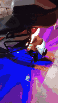 السلام عليكم عيني موتور شحن للبيع فول مواصفات 100 على 100 اتصال على هذا الرقم ***********
