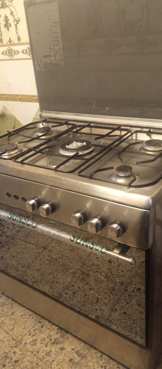 طباخ جديد شرط الشغل  نضافه فووول


**إذا كنت صاحب هذا الإعلان وتريد حذفه لأي سبب، رجاءا أرسل رسالة إلى الدعم الفني**