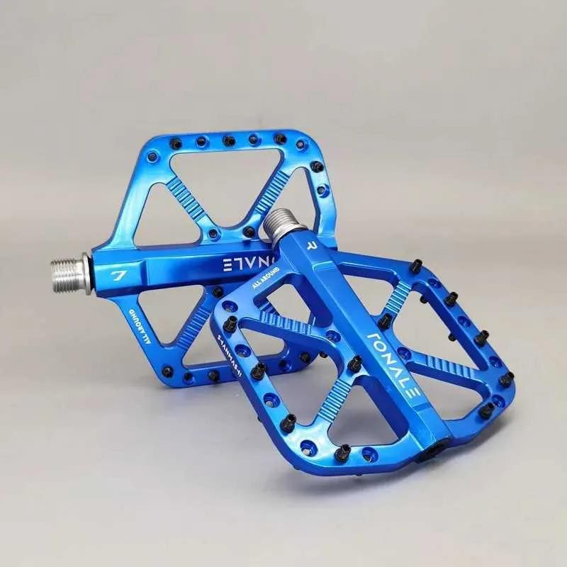 دواسات للبيع درجة اولى زوج واحد ***********
