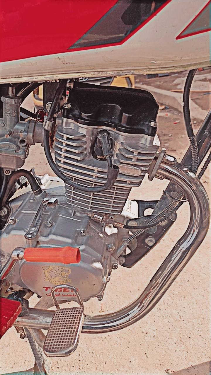 سلام عليكم شباب دراجه يراني تايكر 4كير موديل 21 الدراجه خير من الله لا تنقيص ولا تبخير الدرجه حلوه الله شاهد  السعر 500 وبيه مجال حك الجيه مكان بغداد الشعب  رقم *********** متواجد خاص
